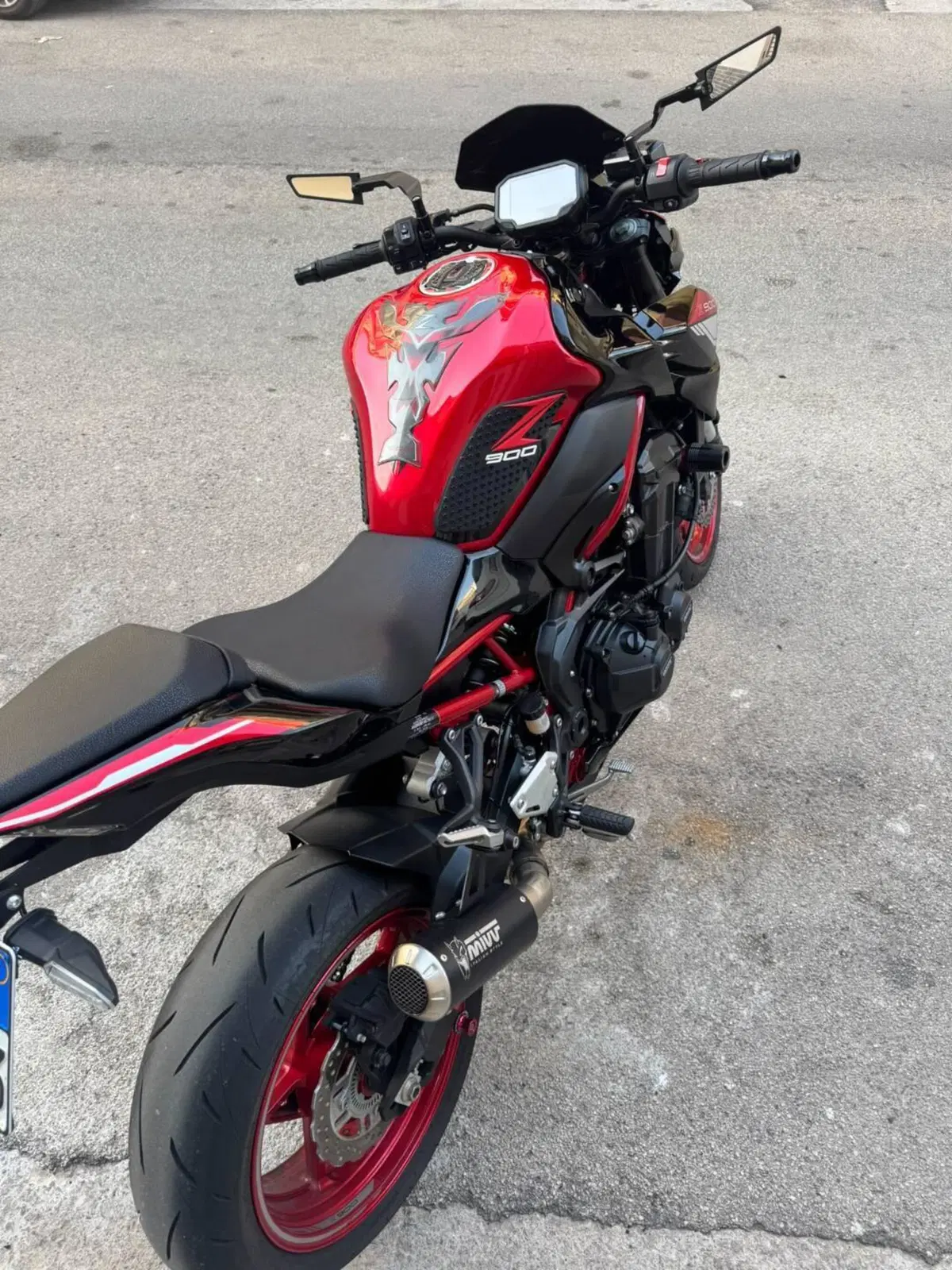 Kawasaki Z 900 (2021 - 24) (4)