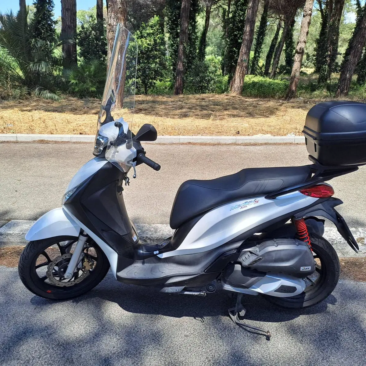 Piaggio Medley 150 S ABS (2021 - 25) (3)