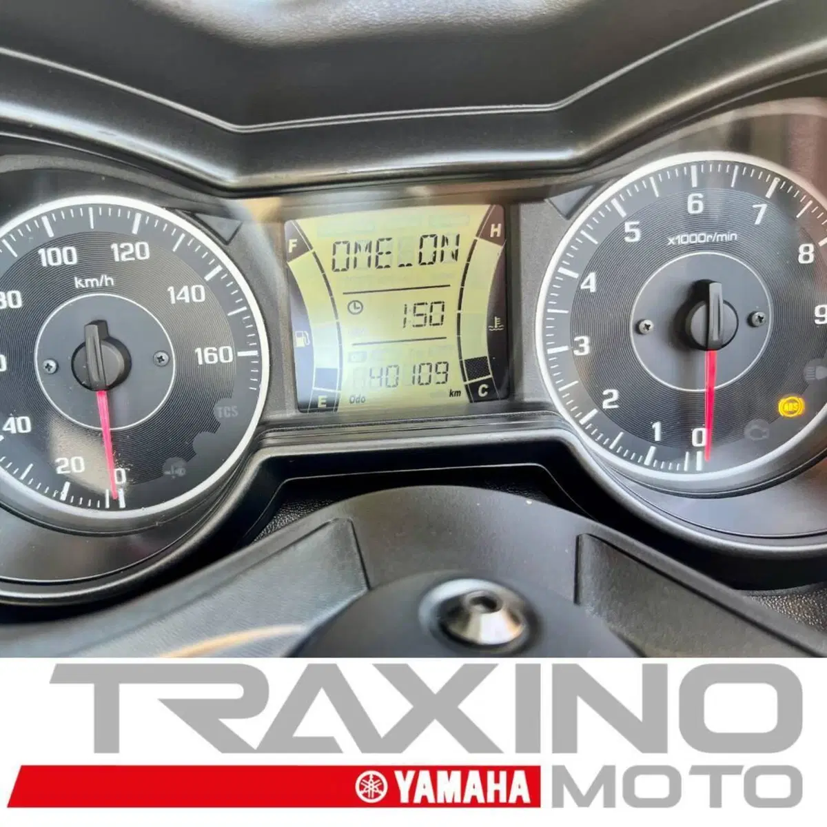 Yamaha X-Max 300 ABS (2017 - 20) (4)