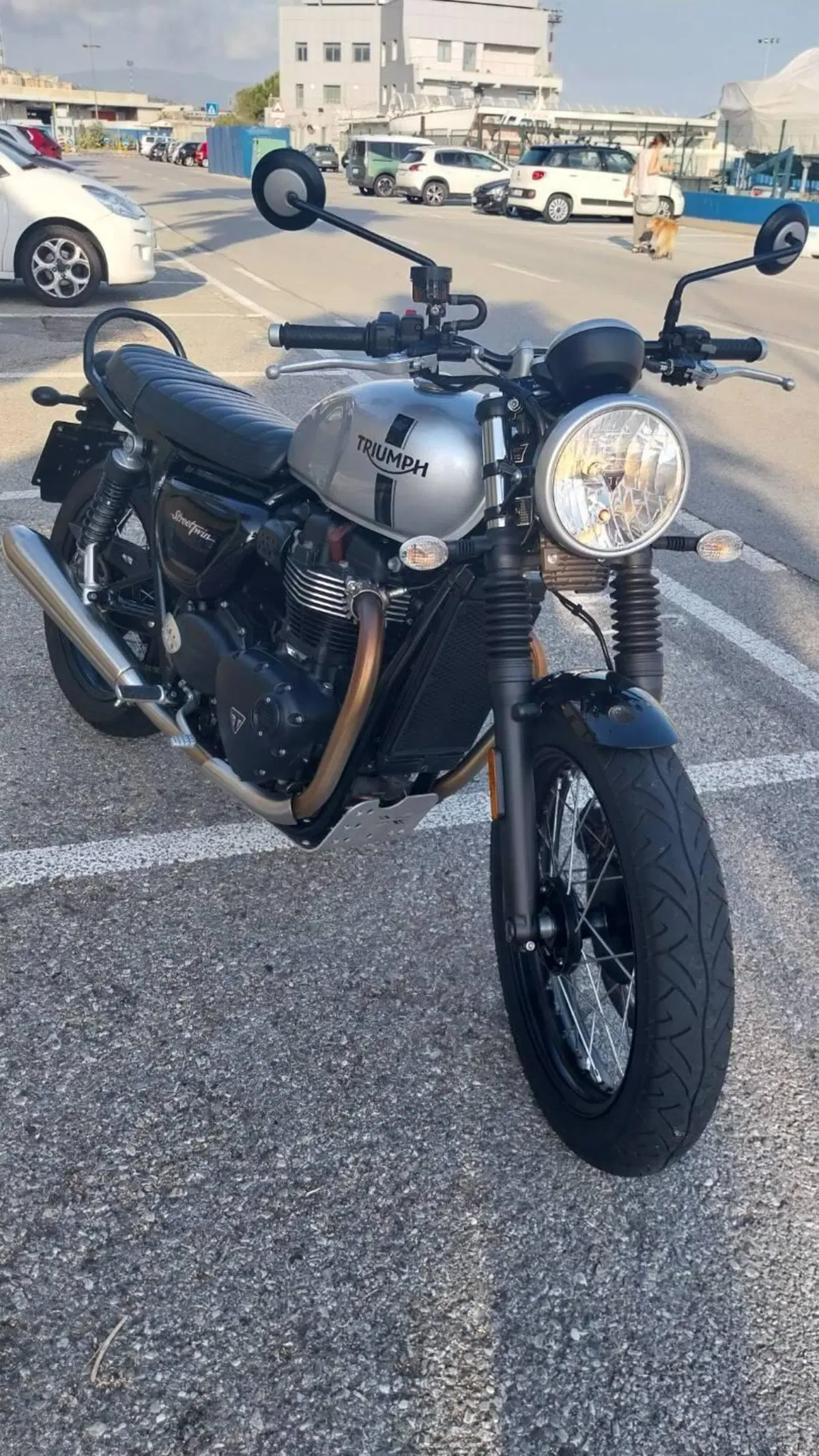 Triumph Street Twin 900 (2017 - 18)