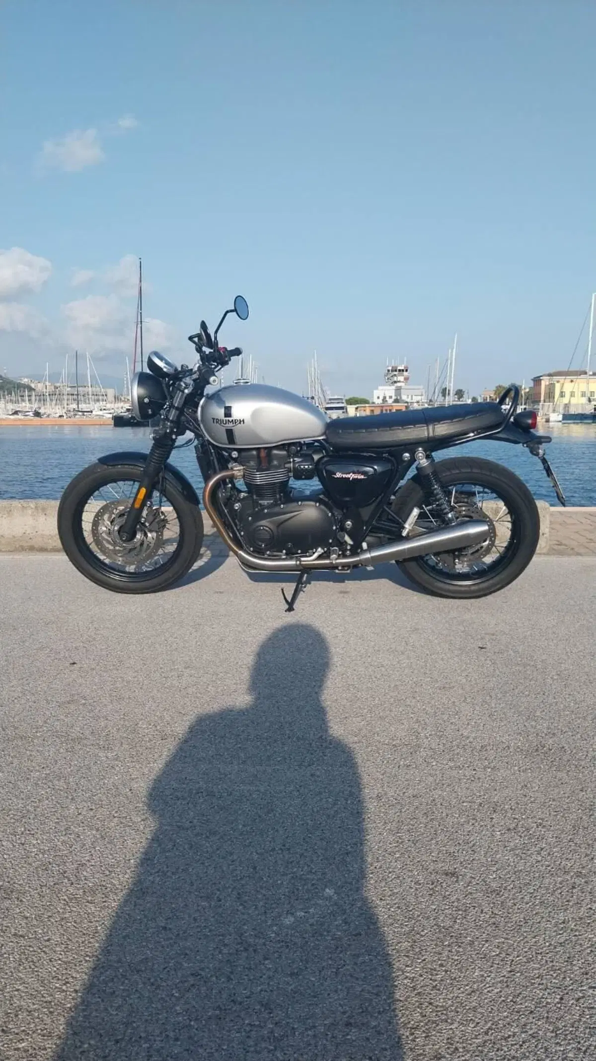 Triumph Street Twin 900 (2017 - 18) (3)