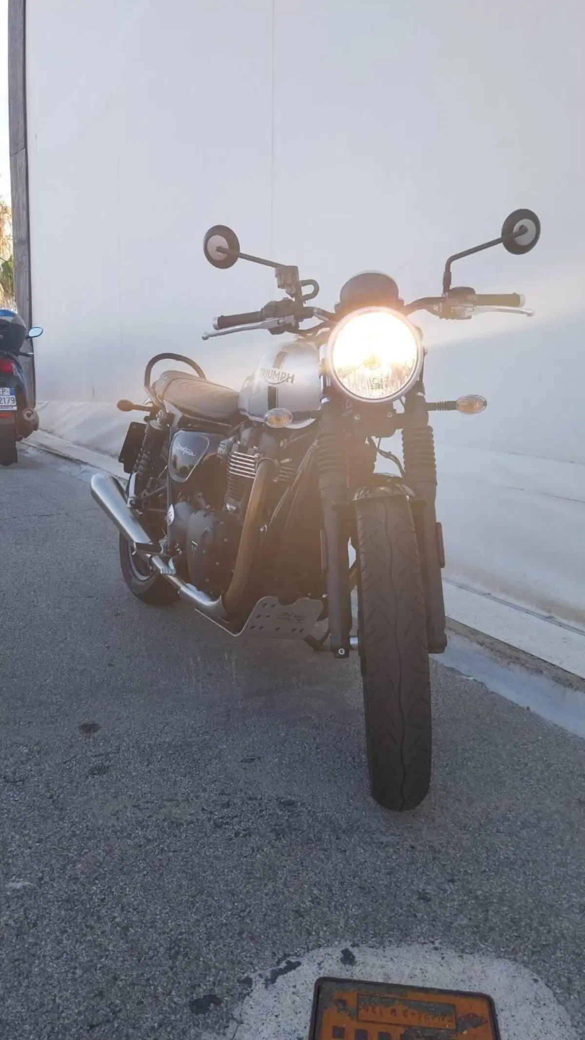 Triumph Street Twin 900 (2017 - 18) (6)
