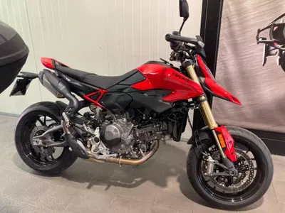 Ducati Hypermotard V2 (2026) nuova
