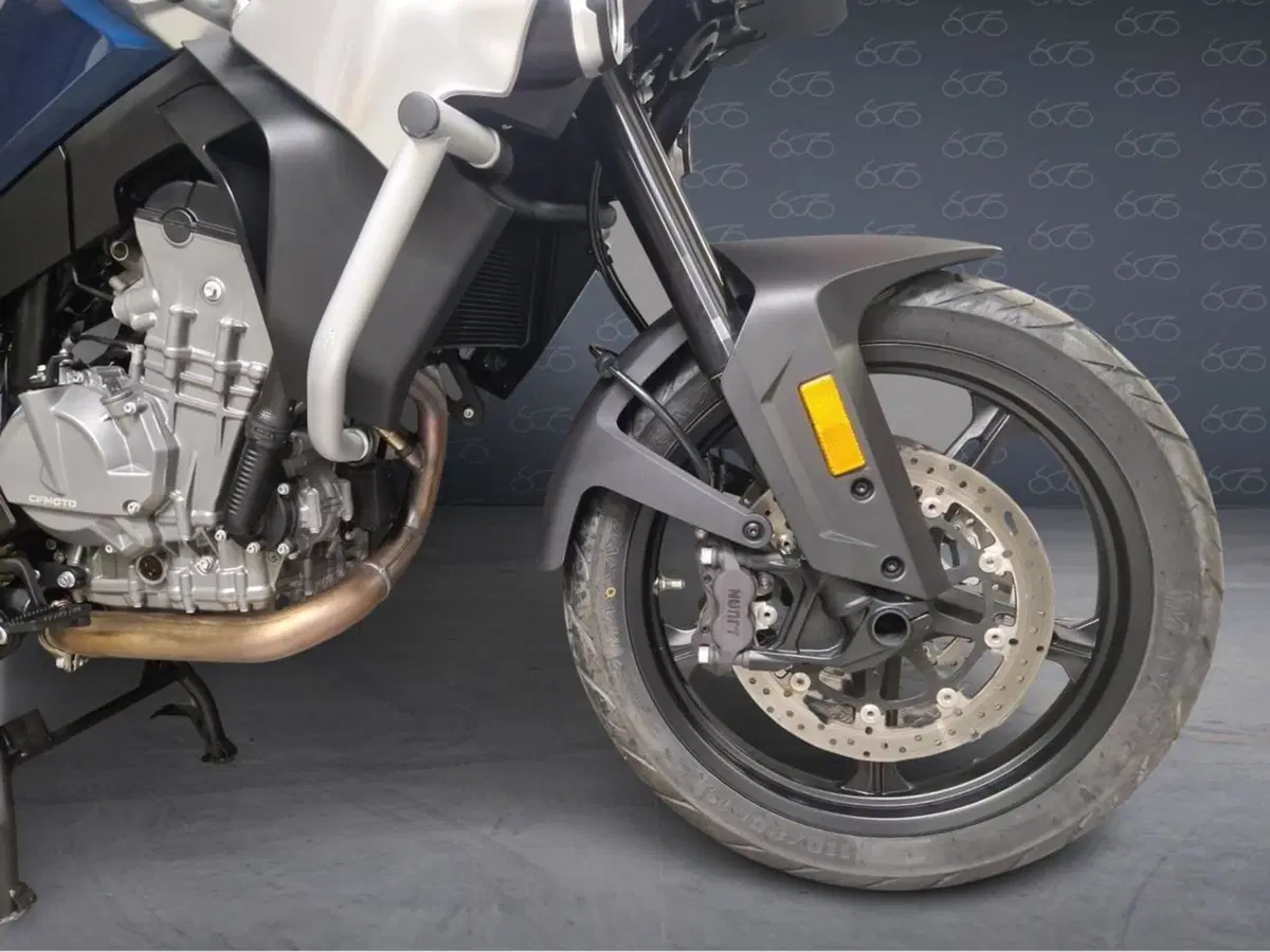 CFMOTO 800MT Sport (2022 - 26) (5)