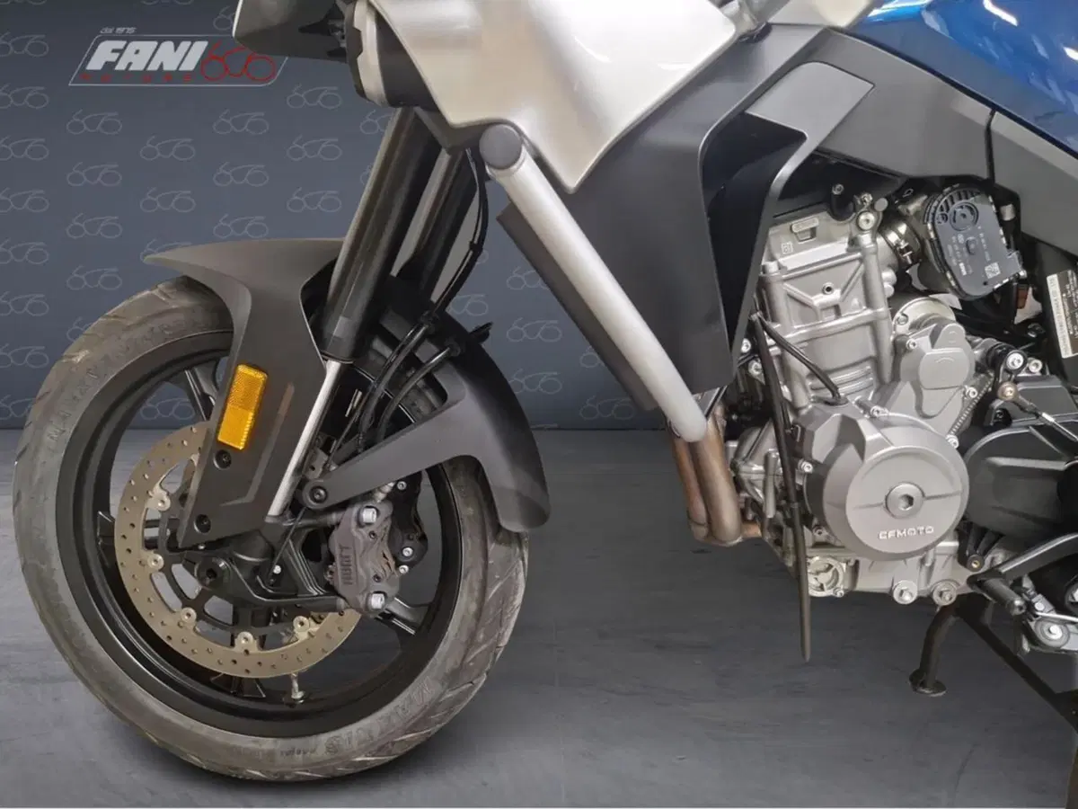 CFMOTO 800MT Sport (2022 - 26) (6)