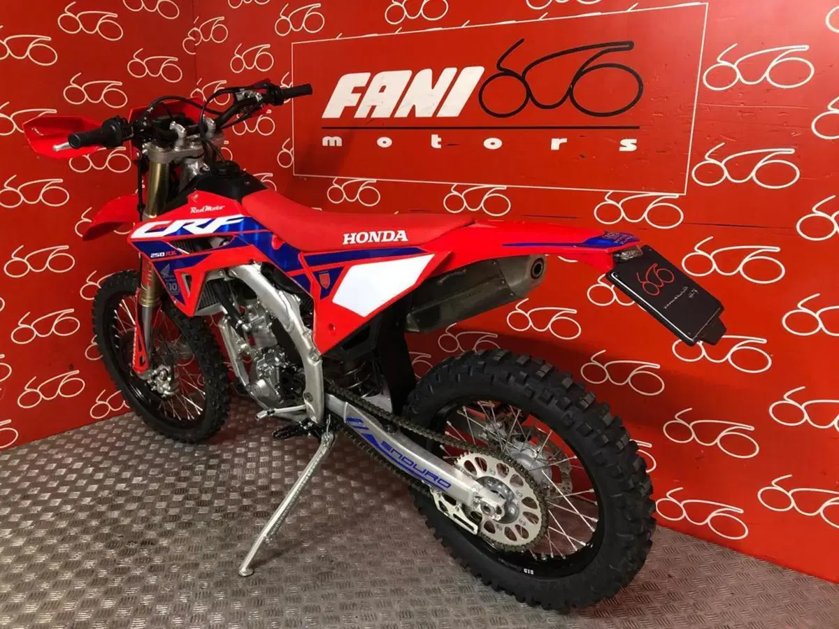 Honda CRF 250RX Enduro (2024) (4)
