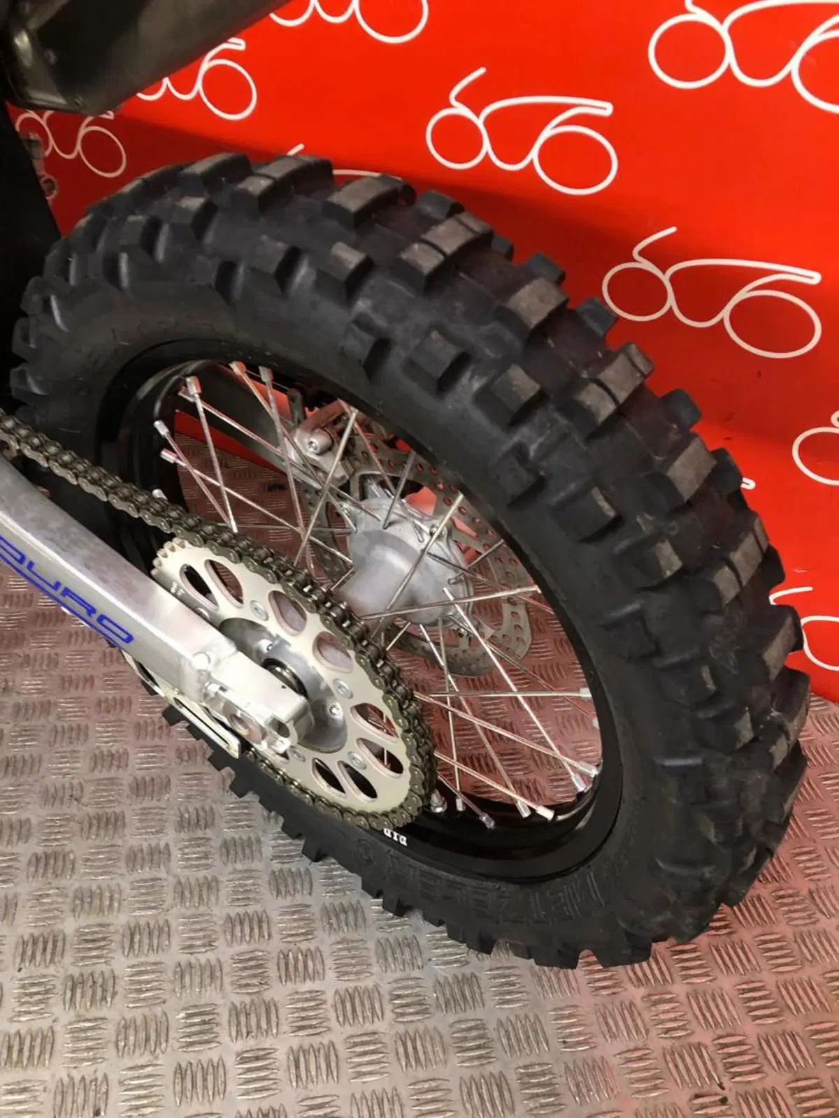 Honda CRF 250RX Enduro (2024) (7)