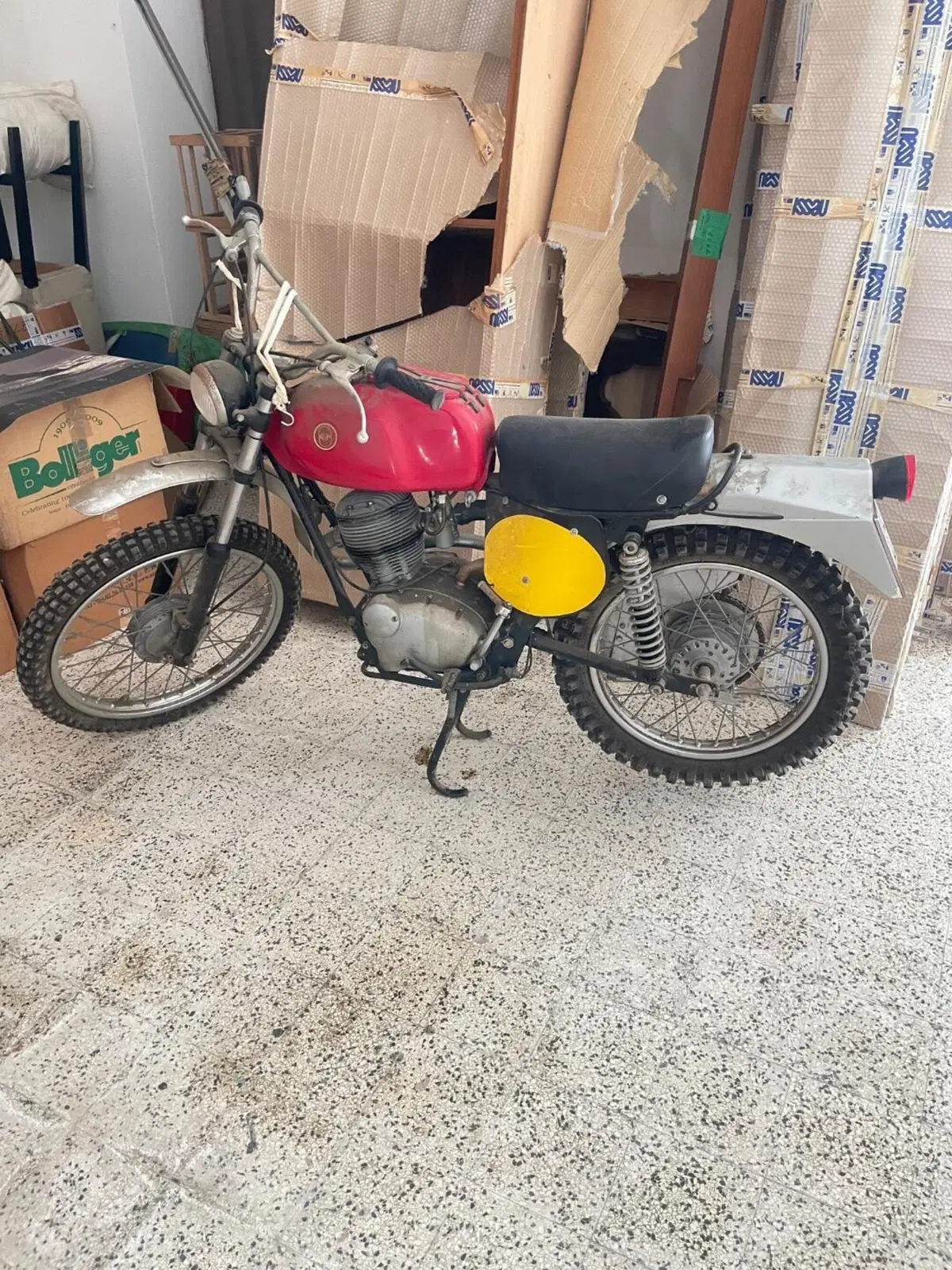 Gilera 124 5v