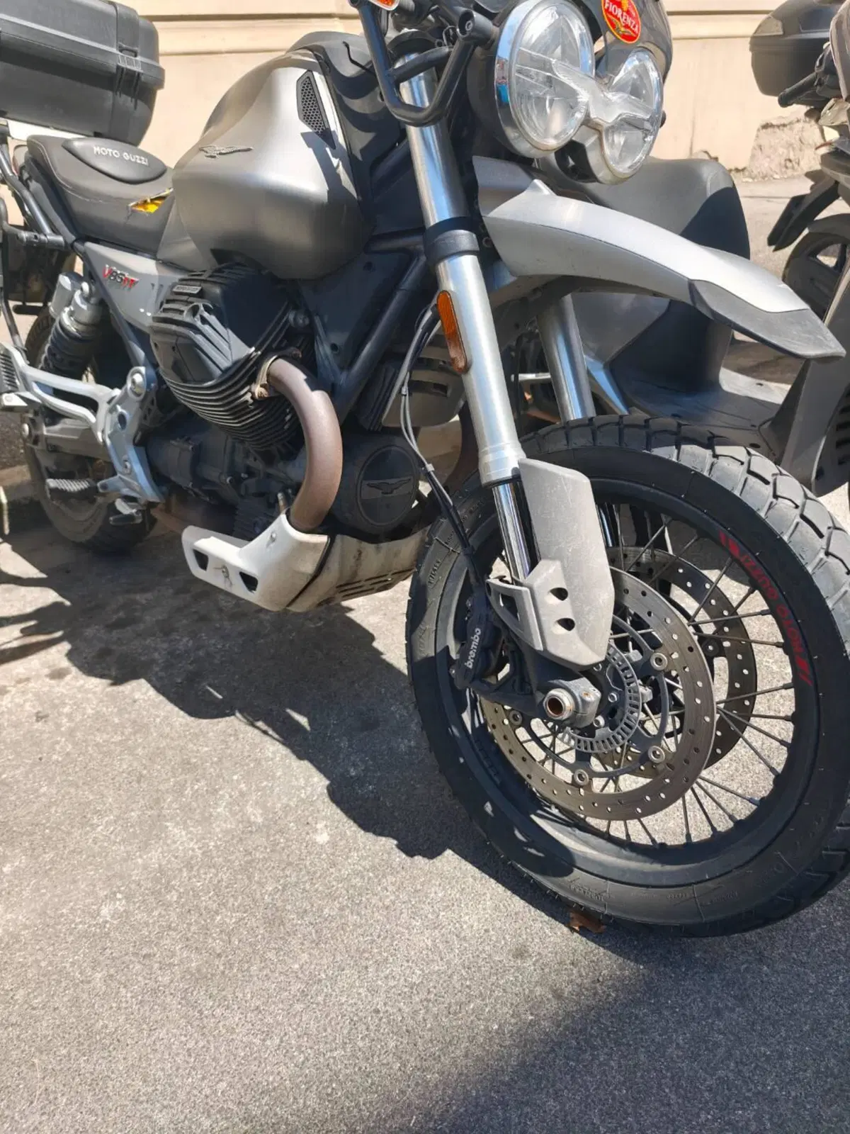 Moto Guzzi V85 TT (2019 - 20) (2)