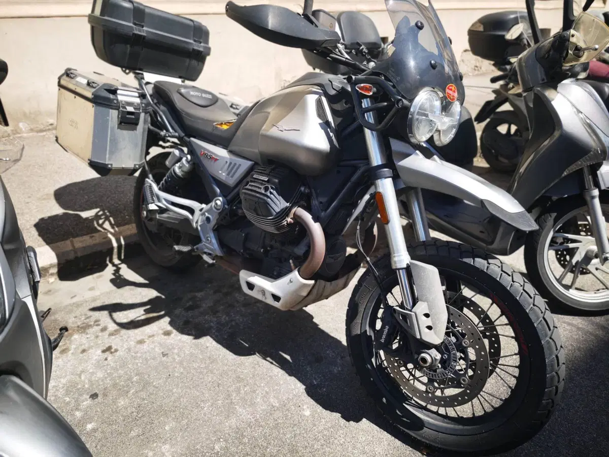 Moto Guzzi V85 TT (2019 - 20) (3)