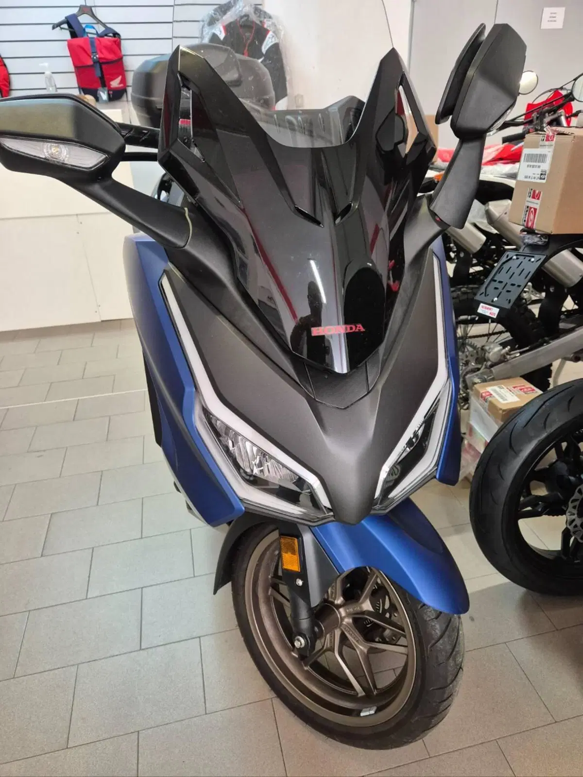 Honda Forza 350 (2022 - 24) (2)