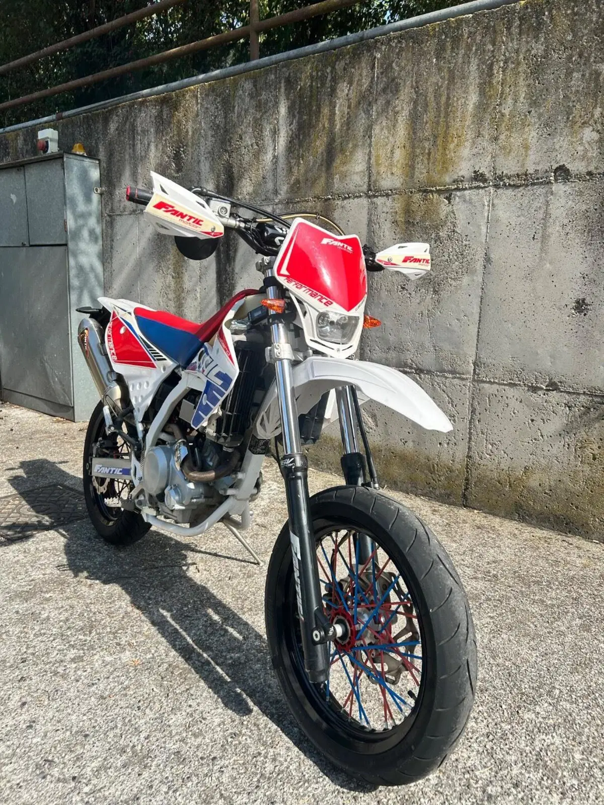 Fantic Motor Motard 125 M Performance 4t (2017) (2)