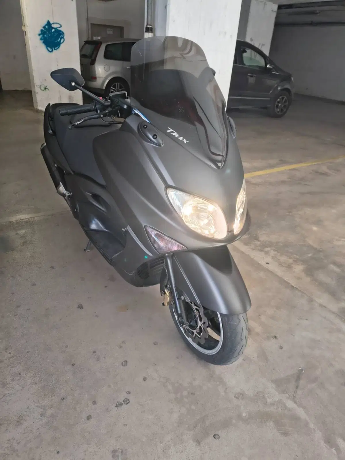 Yamaha T-Max 500 (2004 - 07) (5)