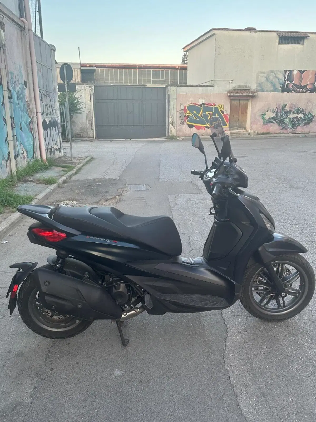Piaggio Beverly 400 ABS-ASR (2021 - 24) (6)