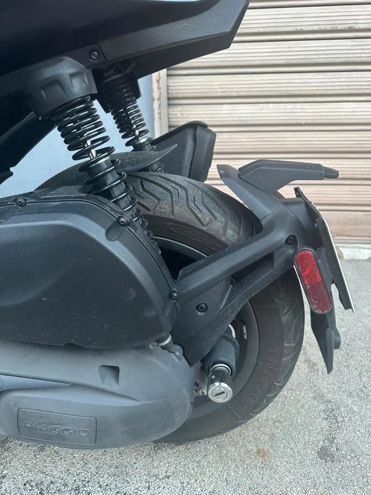 Piaggio Beverly 400 ABS-ASR (2021 - 24) (10)