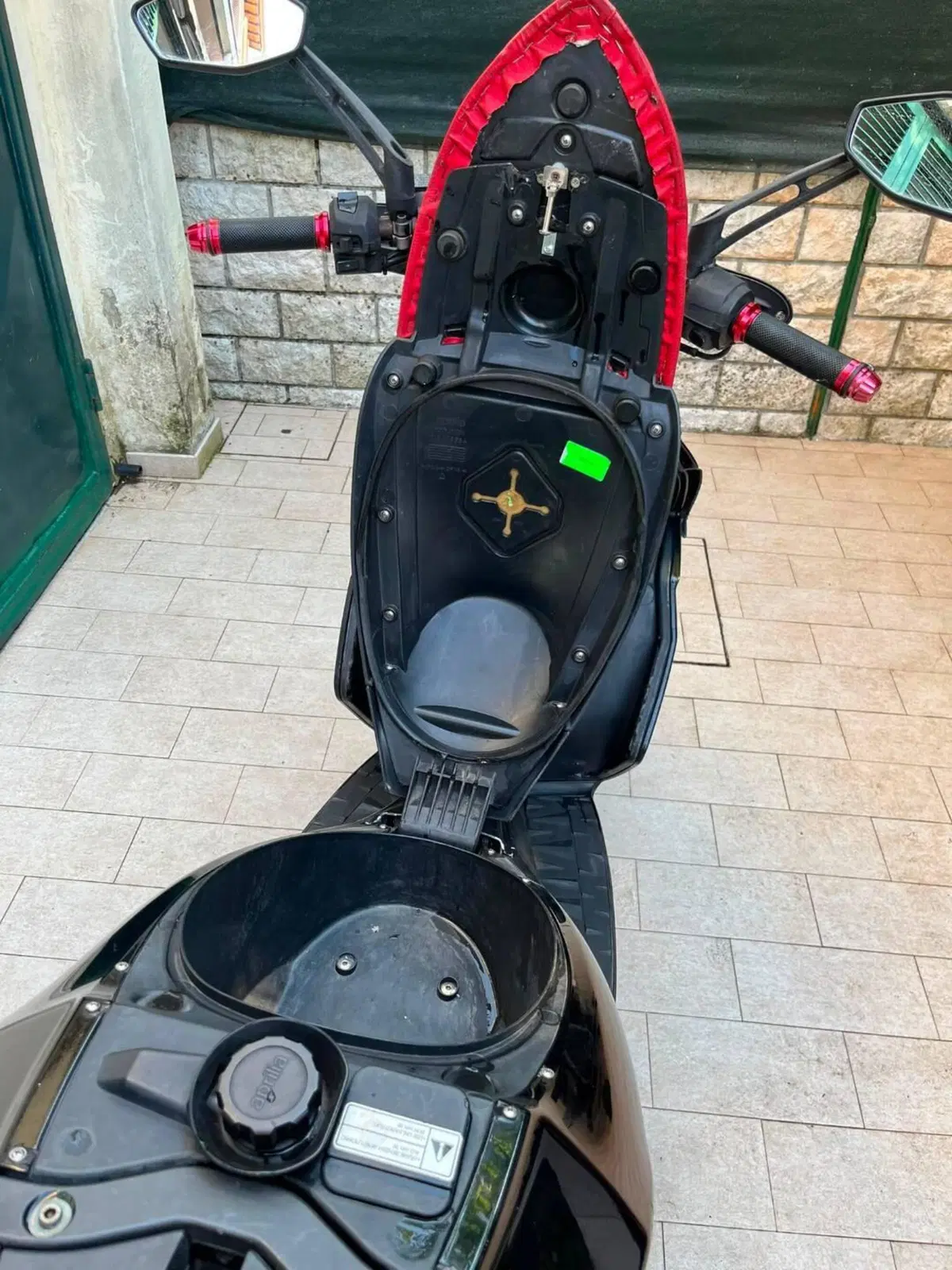 Aprilia SR 50 R (2012 - 17) (10)