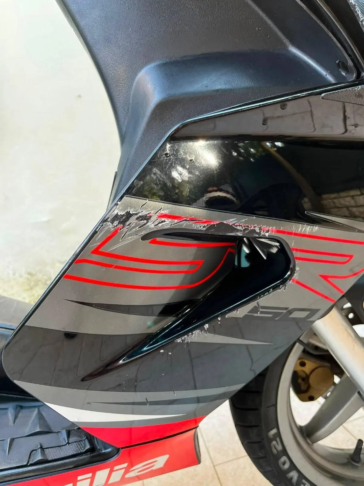 Aprilia SR 50 R (2012 - 17) (16)