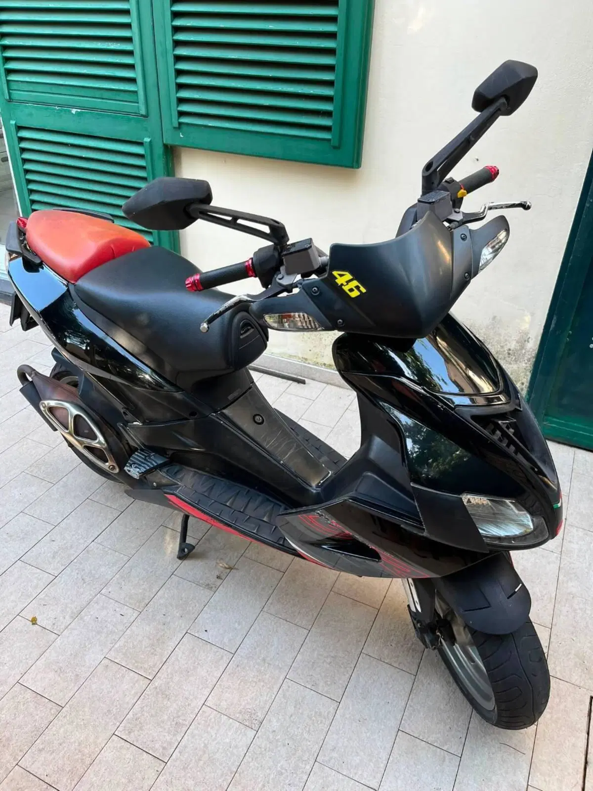 Aprilia SR 50 R (2012 - 17) (2)