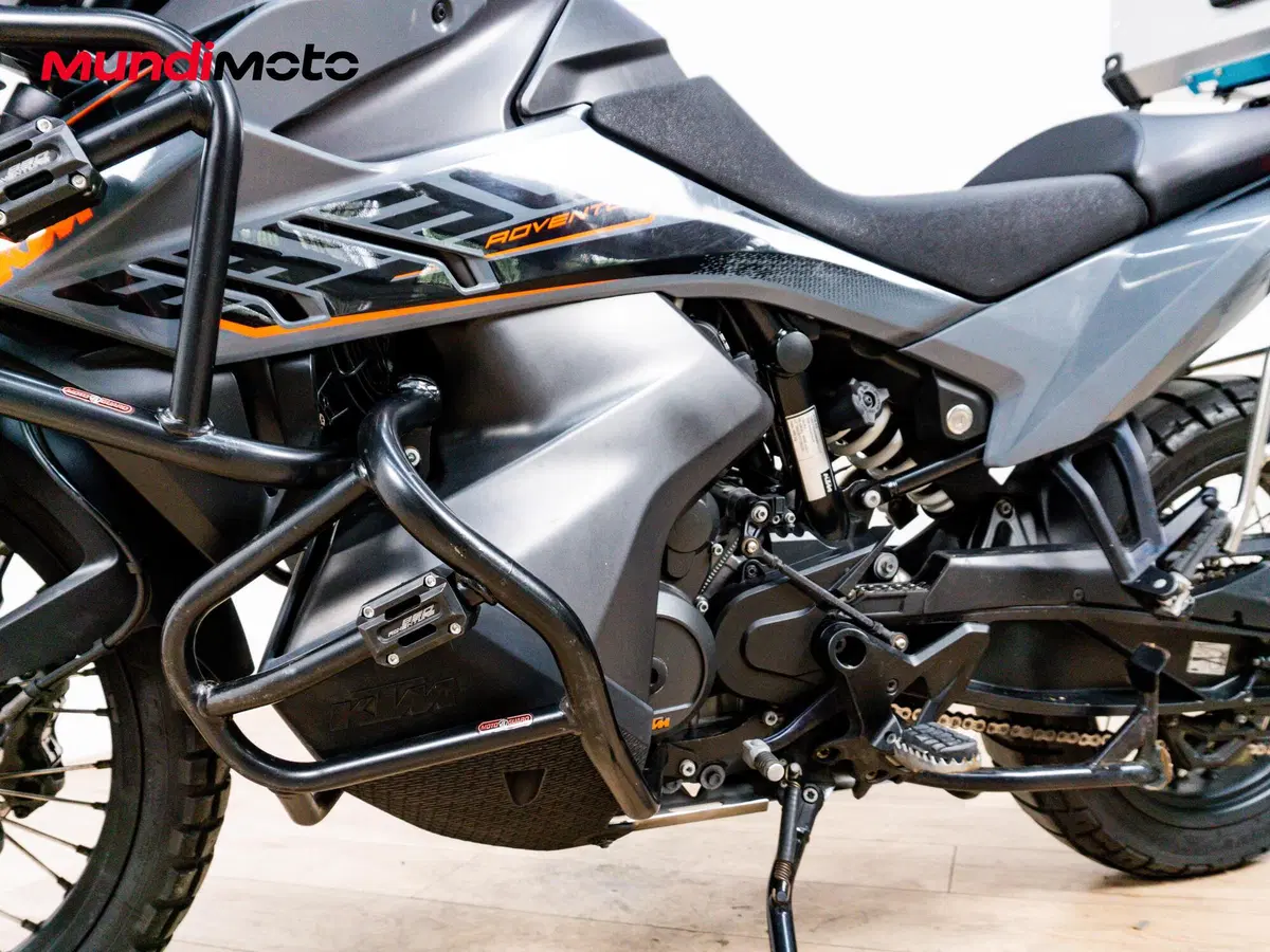KTM 890 Adventure (2021) (9)