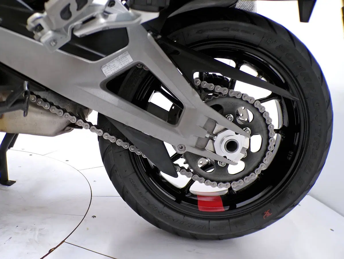 Ducati Multistrada V4 S (2021 - 24) (10)