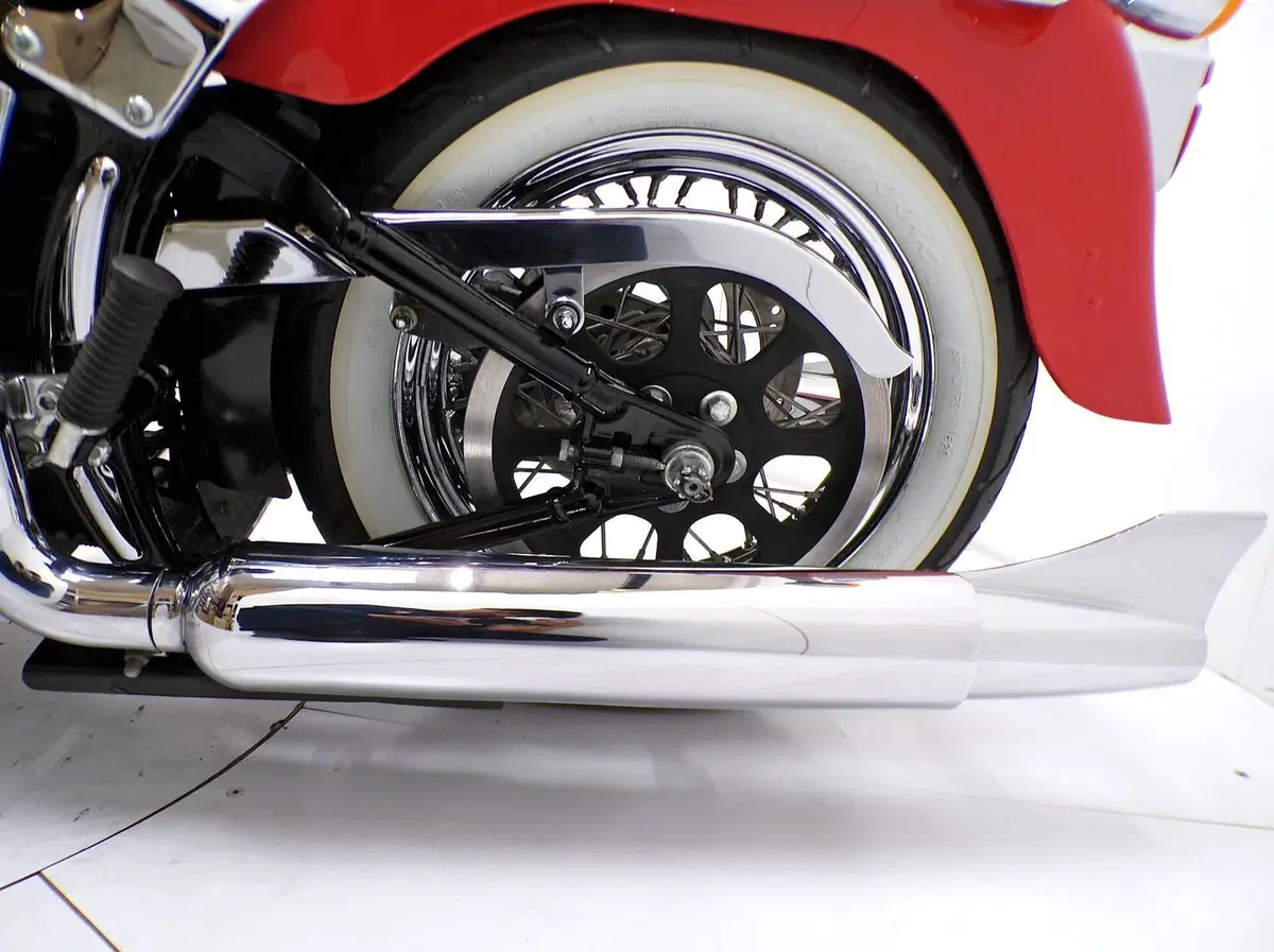 Harley-Davidson 1450 Heritage Springer (2000 - 03) - FLSTS (10)