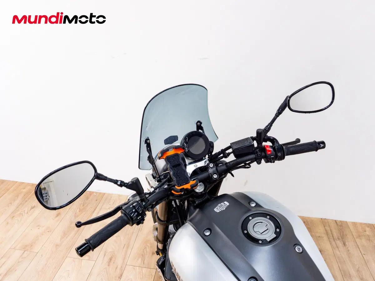 Yamaha XSR 900 80 Black (2020) (11)