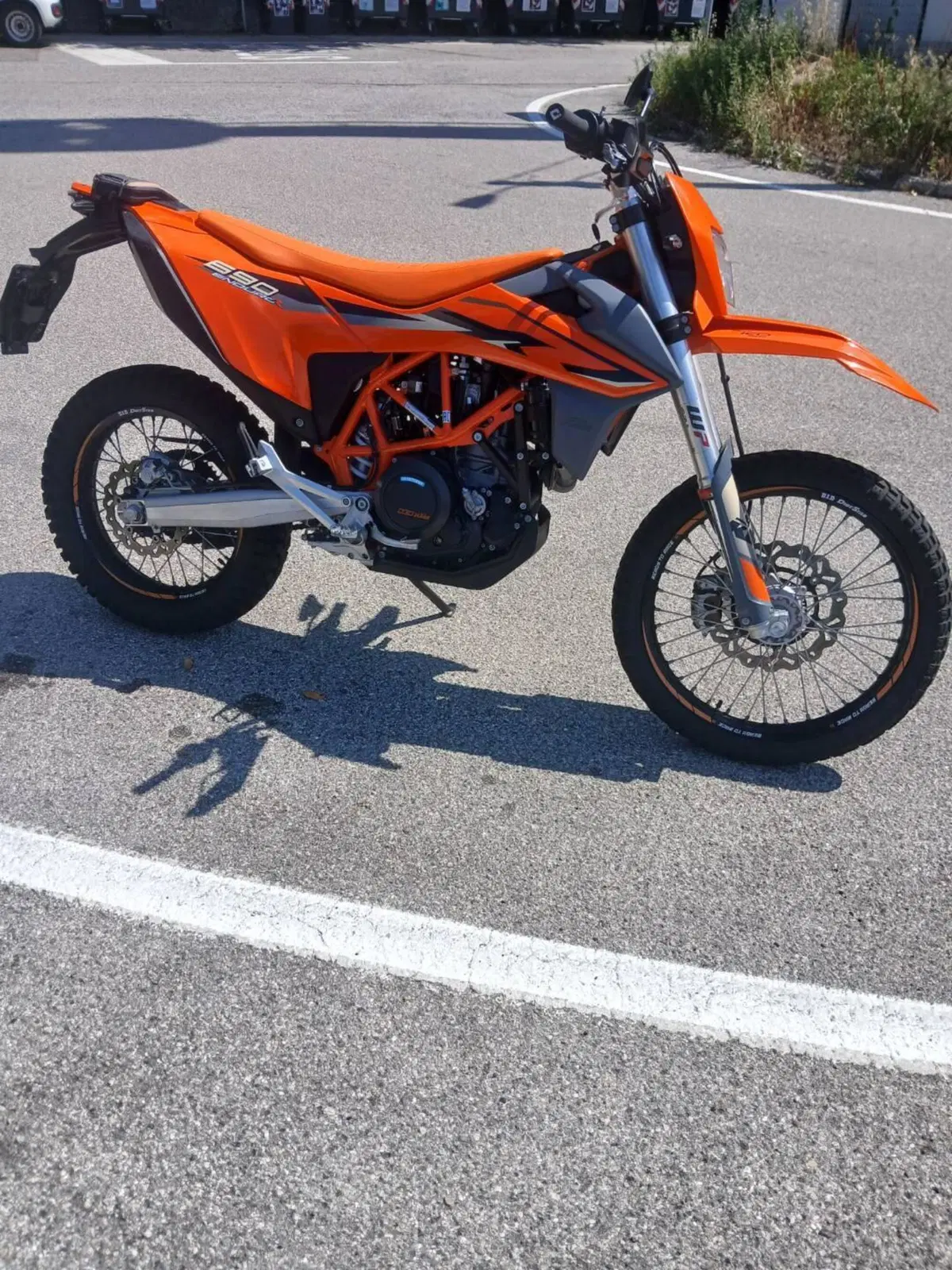 KTM 690 Enduro R (2022 - 25) (2)