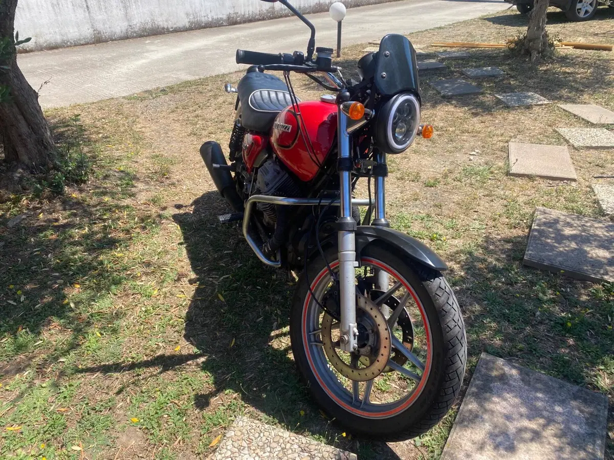 Moto Guzzi V35C (3)