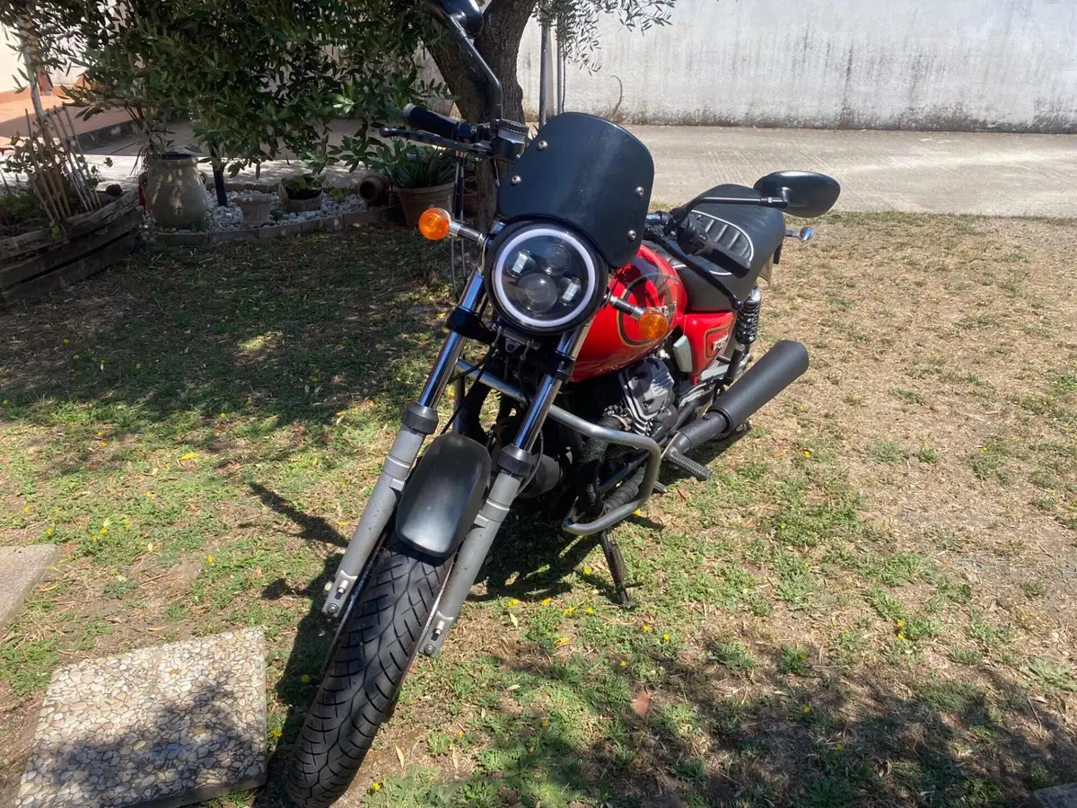 Moto Guzzi V35C (4)