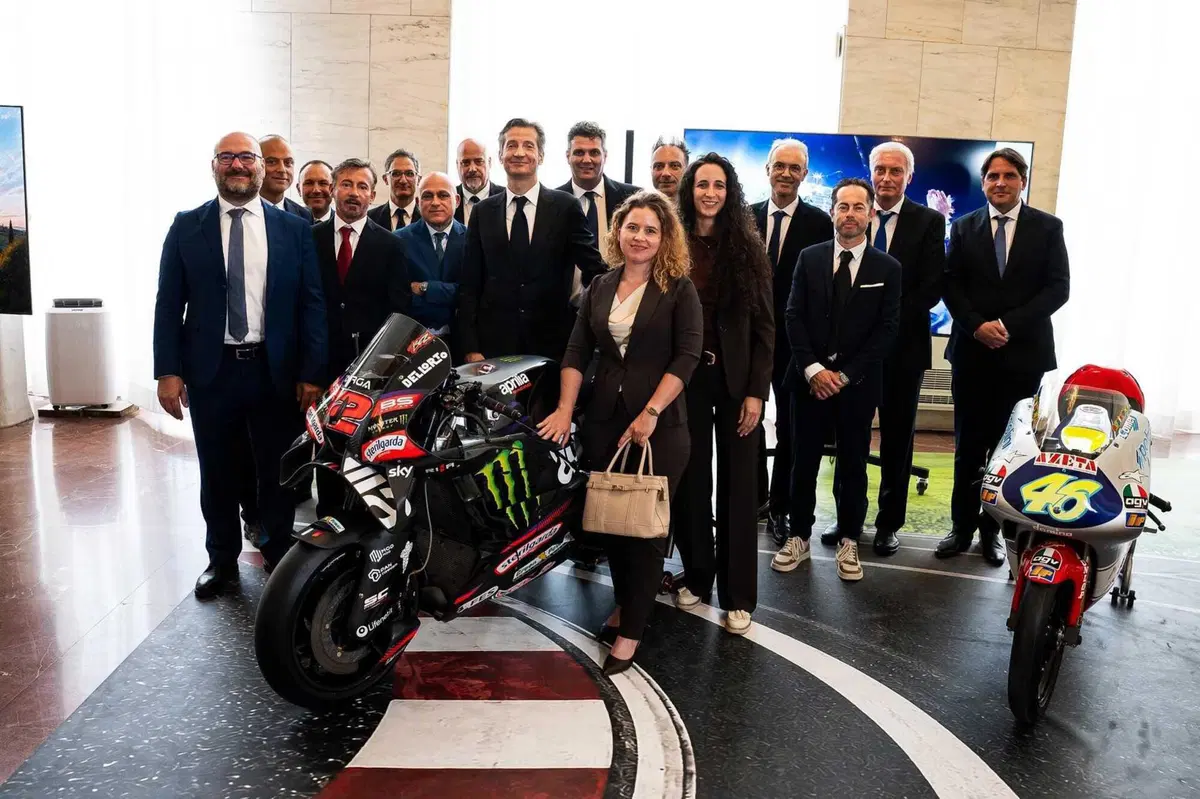 Moto d’Italia. Uno Squadrone, un Ministro che si propone coordinatore, leggenda e futuro della Moto italiana [VIDEO] (3)