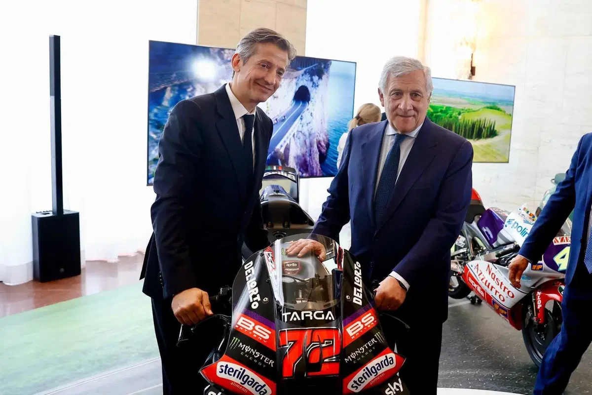 Moto d’Italia. Uno Squadrone, un Ministro che si propone coordinatore, leggenda e futuro della Moto italiana [VIDEO] (12)
