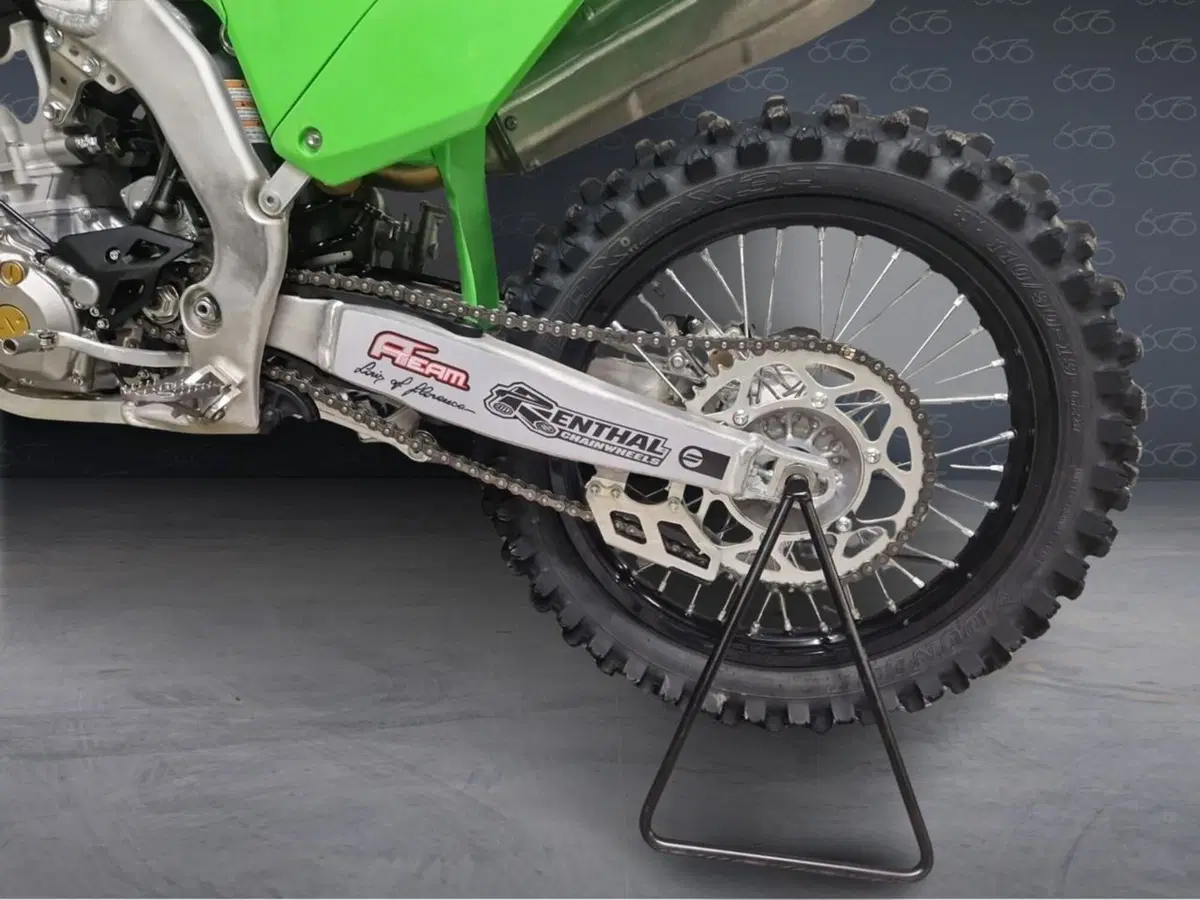 Kawasaki KX250 (2026) (8)