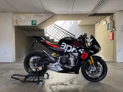 Aprilia Tuono 660 Factory (2025 - 26) usata