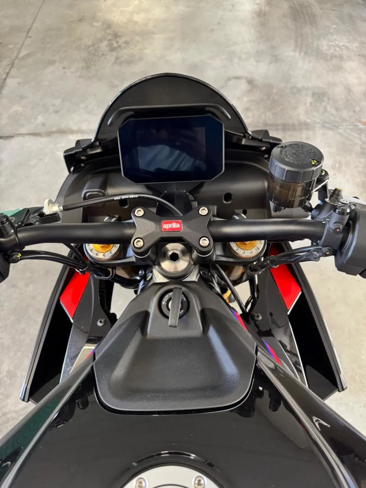 Aprilia Tuono 660 Factory (2025 - 26) (7)