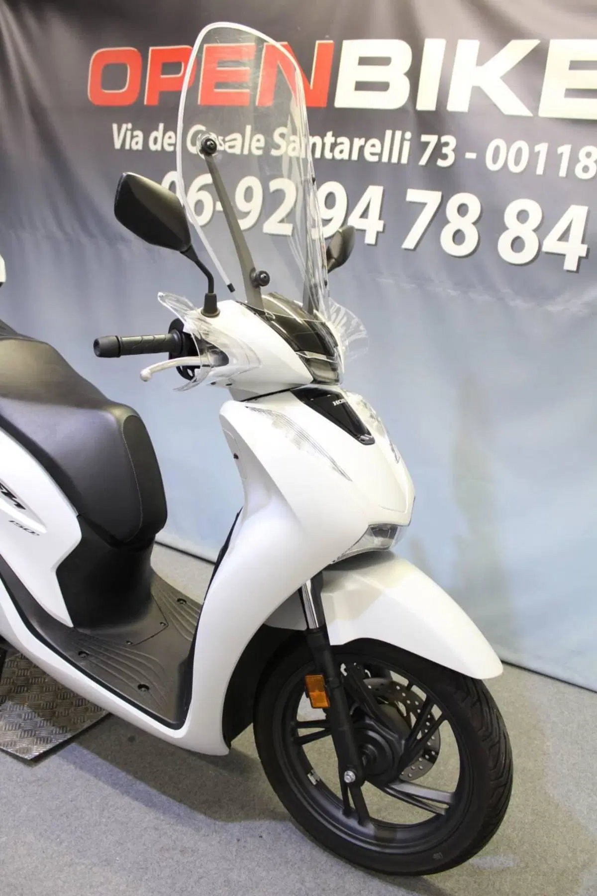 Honda SH 150i Sport (2024 - 25) (9)
