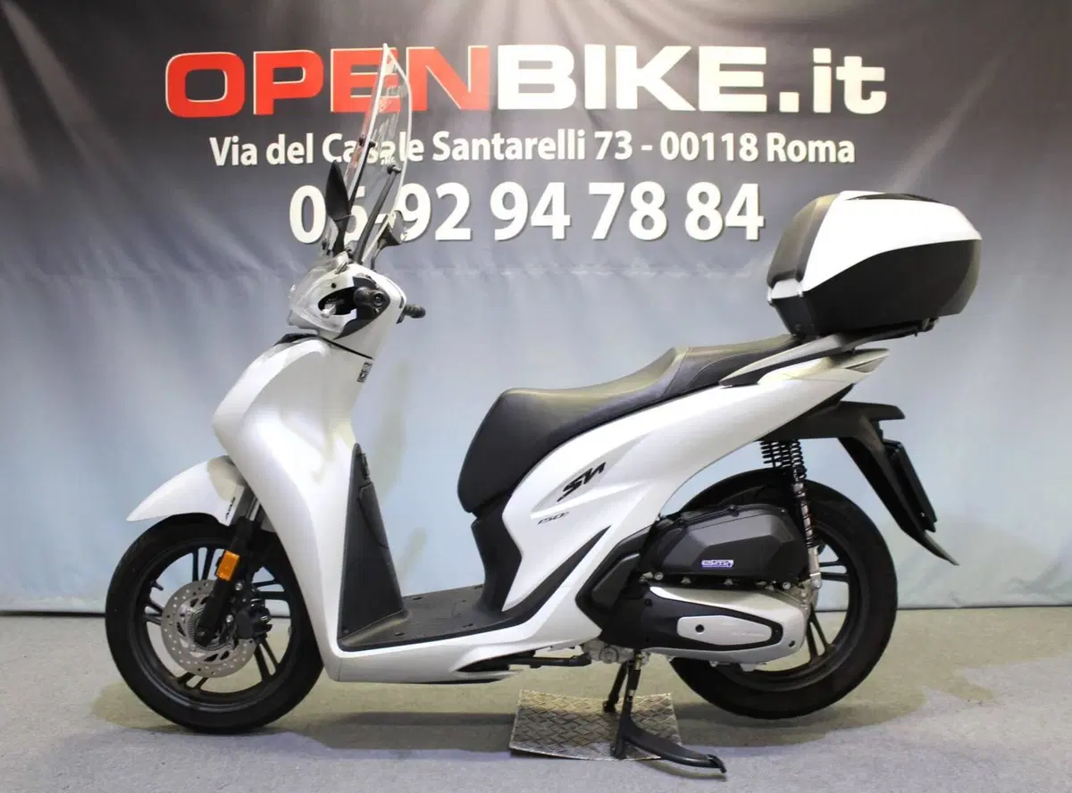 Honda SH 150i Sport (2024 - 25) (2)