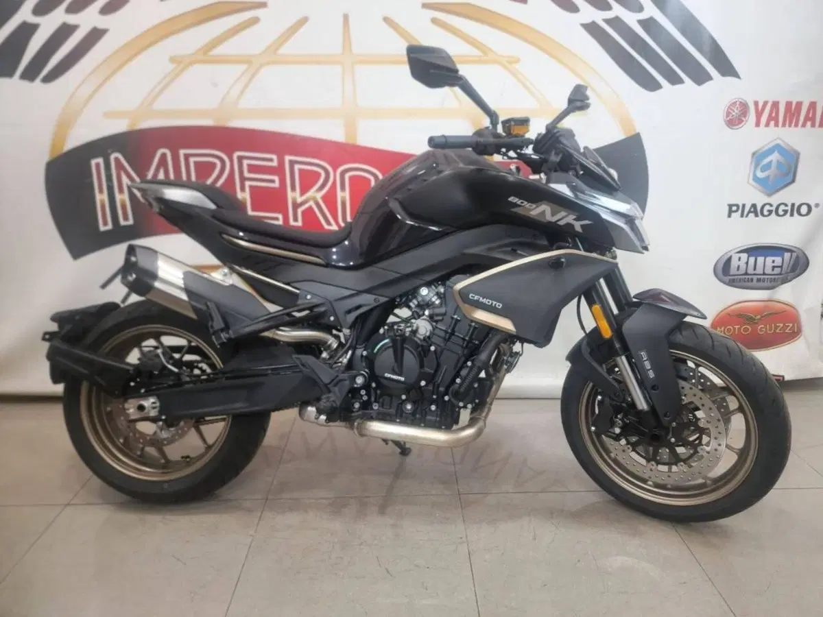 CFMOTO 800NK Sport (2023 - 26) (2)