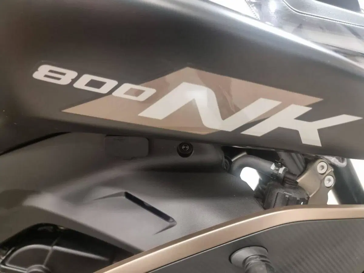 CFMOTO 800NK Sport (2023 - 26) (6)