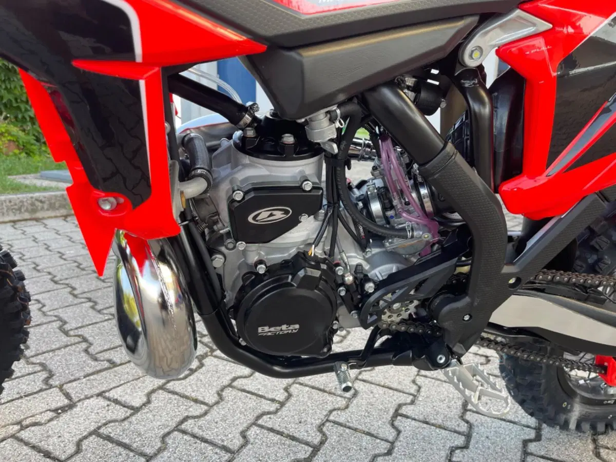 Betamotor RX 350 2T (2026) (4)