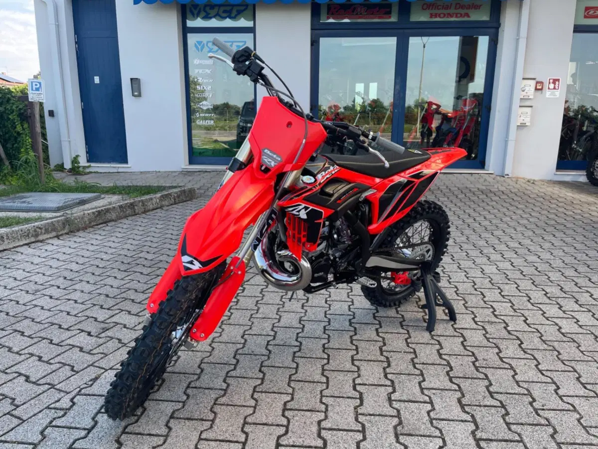 Betamotor RX 250 2T (2026) (2)