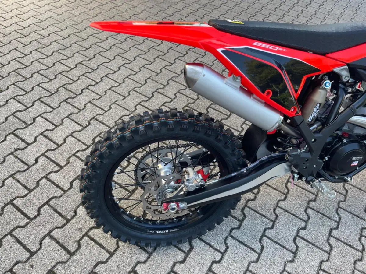 Betamotor RX 250 2T (2026) (6)