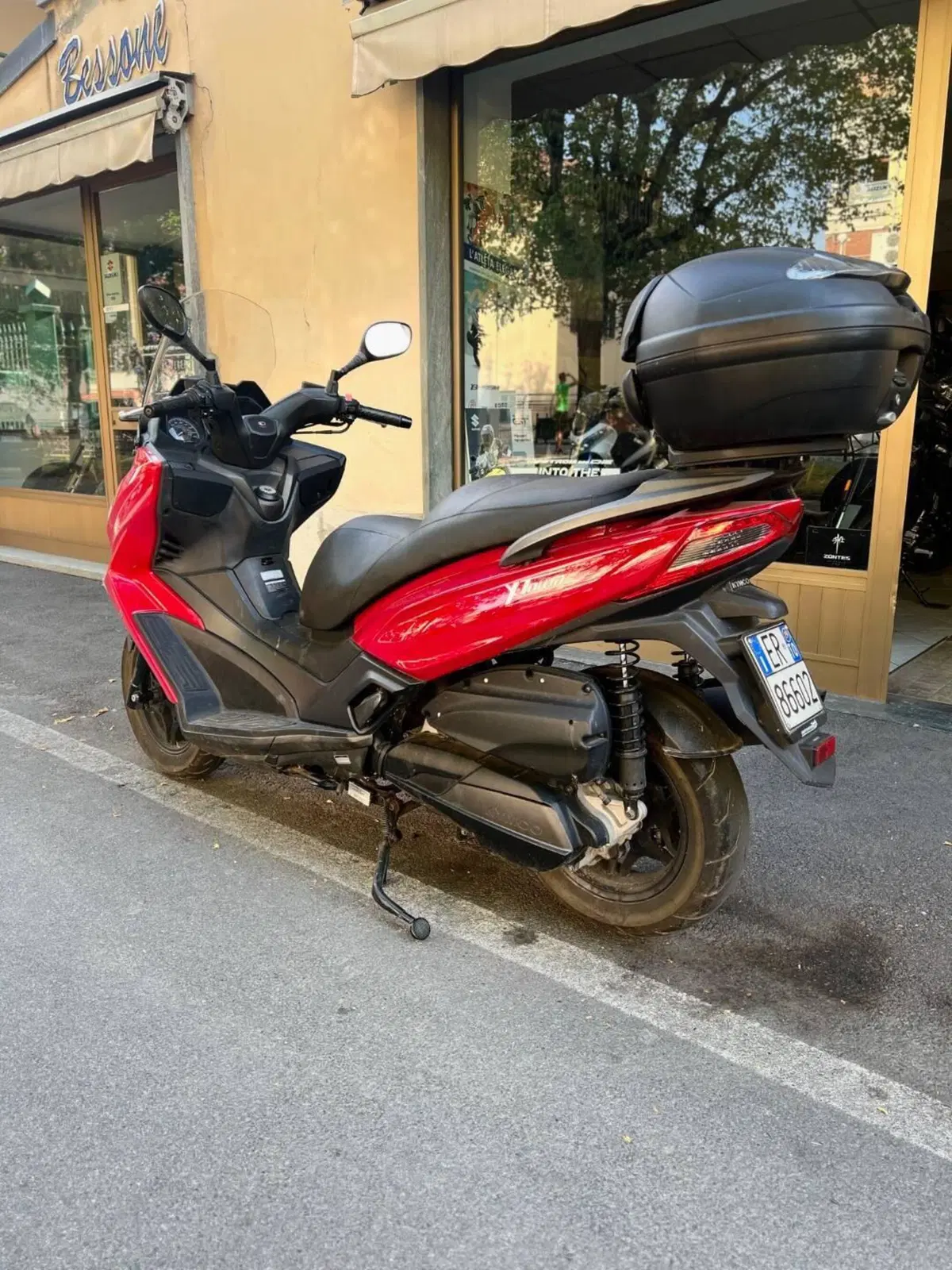 Kymco X-Town 300i ABS (2016 - 20) (3)