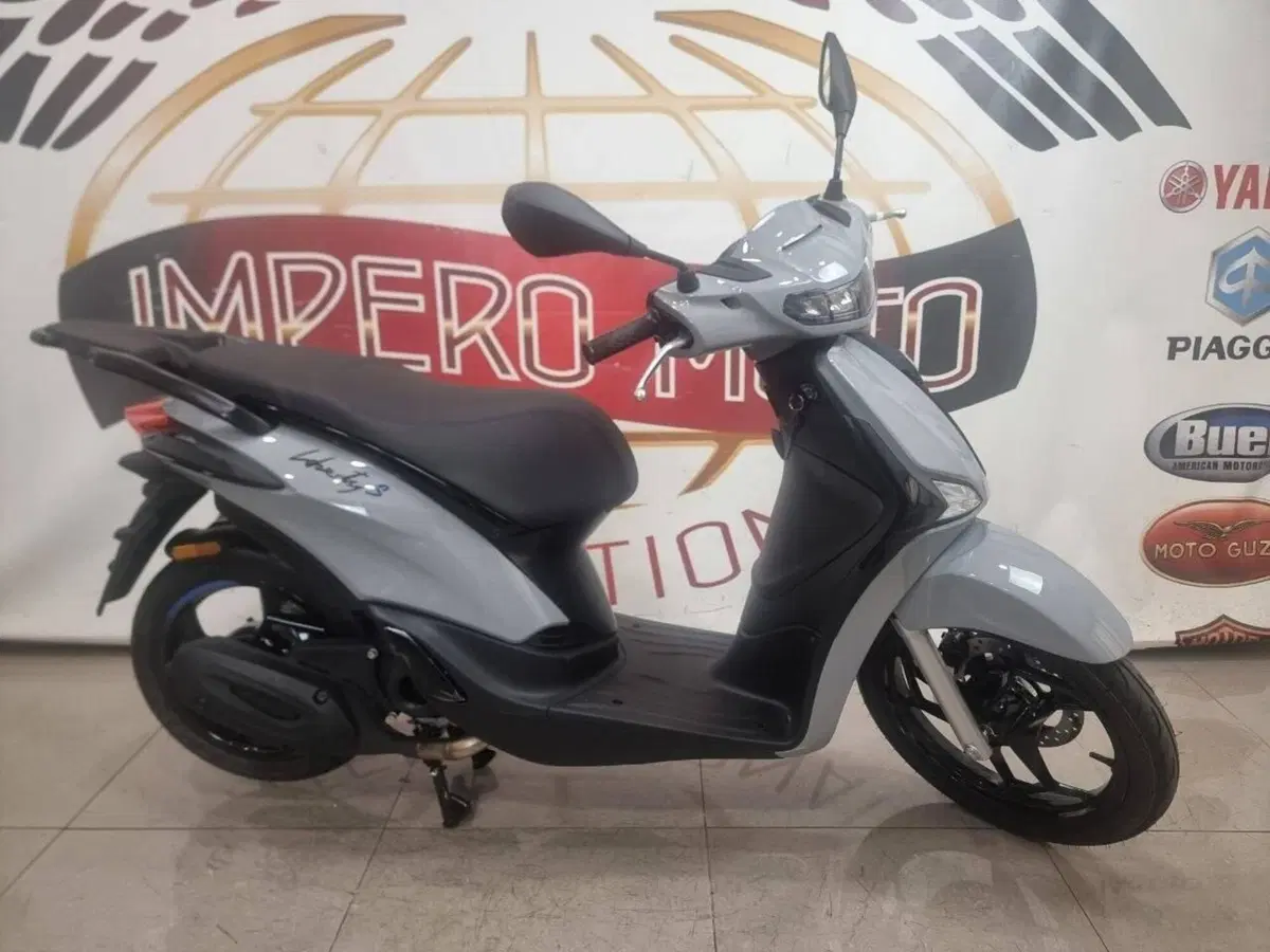 Piaggio Liberty 50 S RST (2025 - 26) (2)