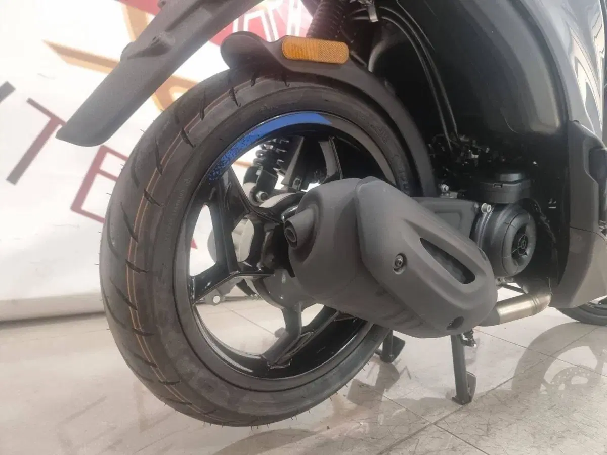 Piaggio Liberty 50 S RST (2025 - 26) (8)