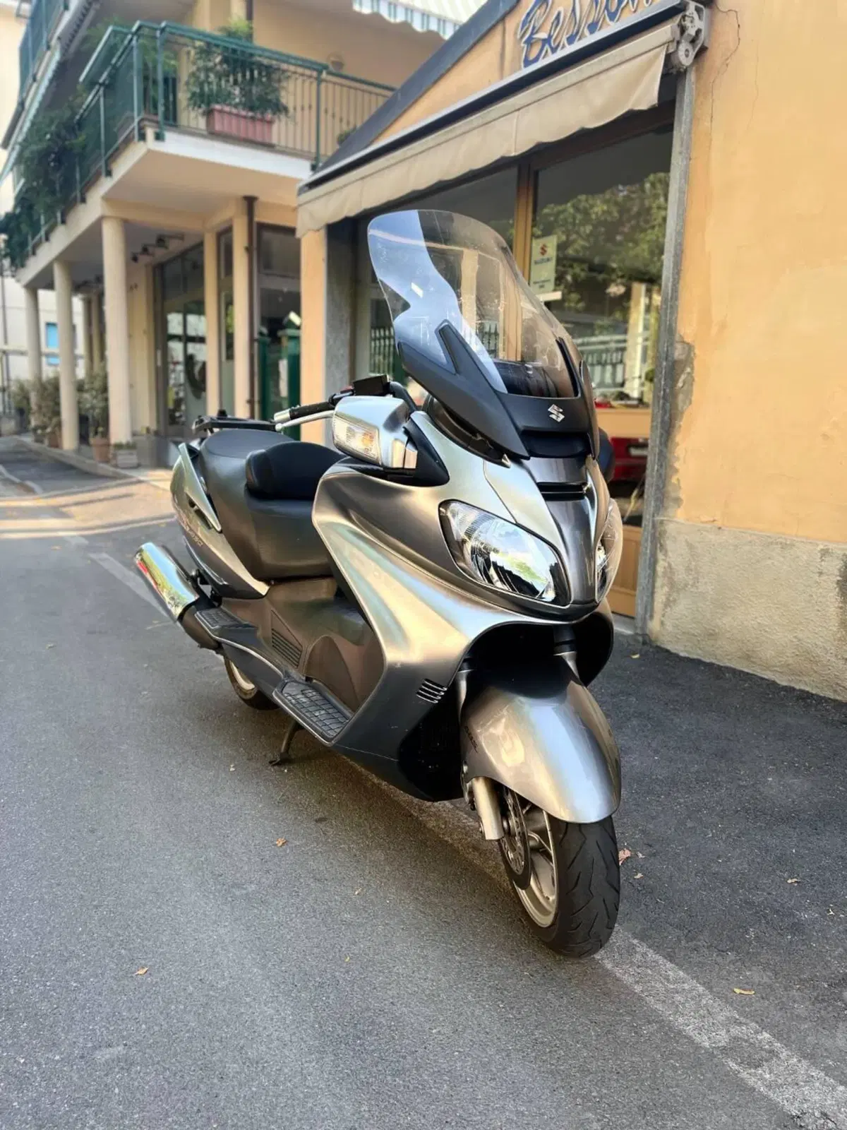 Suzuki Burgman AN 650 Executive ABS (2006 - 12) (2)
