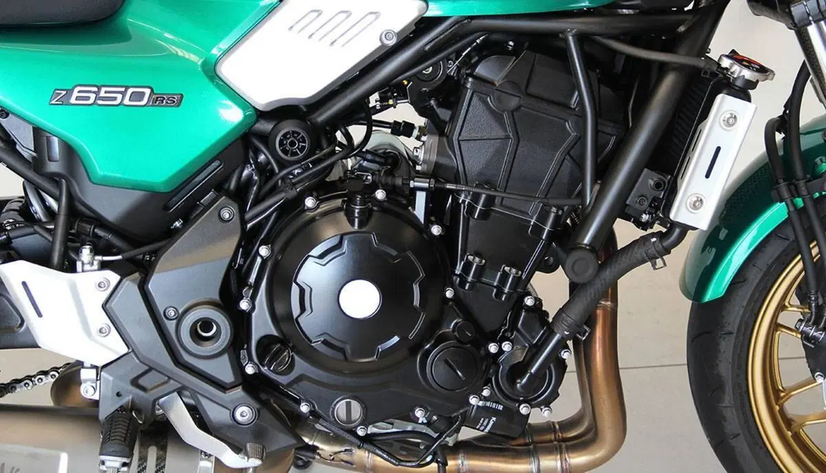 Kawasaki Z 650 RS (2022 - 24) (5)