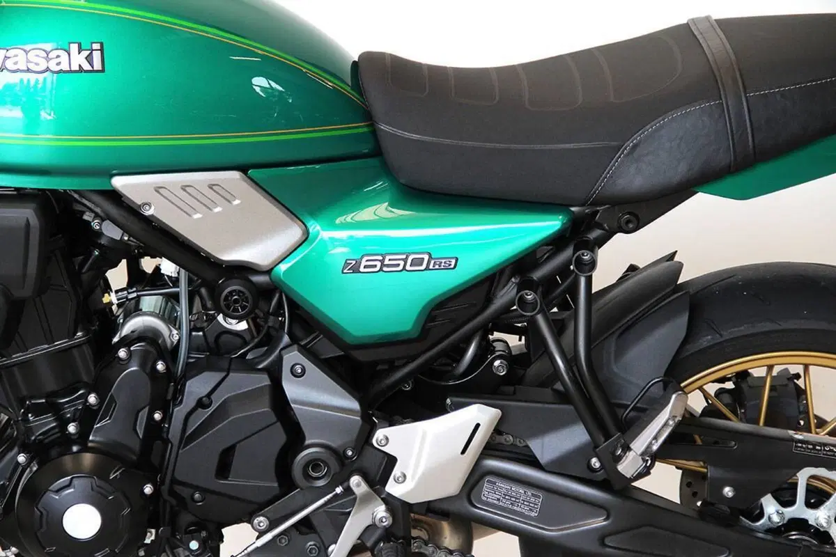 Kawasaki Z 650 RS (2022 - 24) (13)