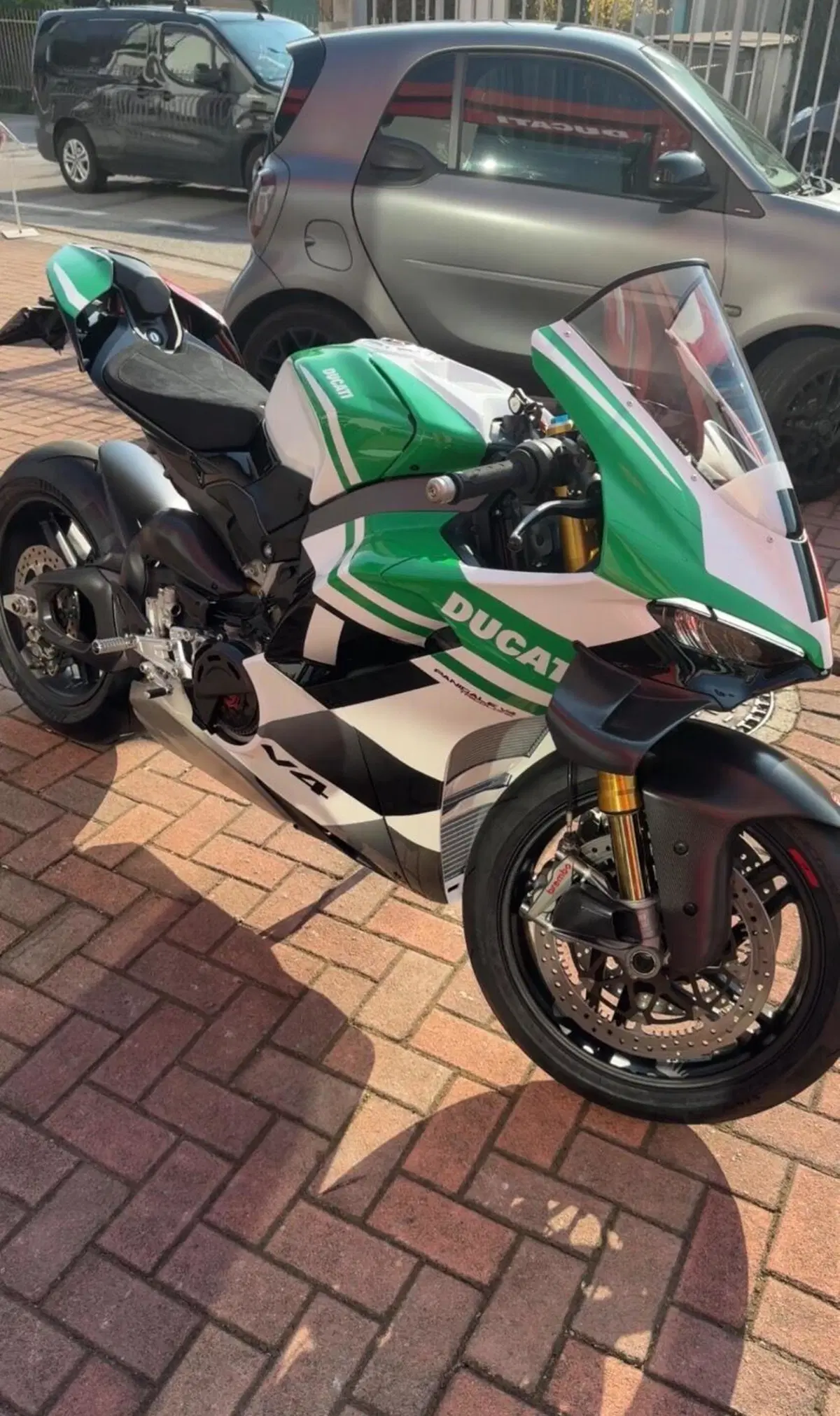 Ducati Panigale V4 Tricolore (2025 - 26) (2)