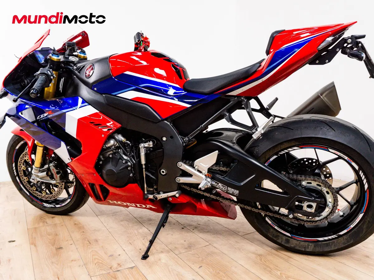 Honda CBR 1000 RR-R Fireblade SP (2020 - 21) (7)