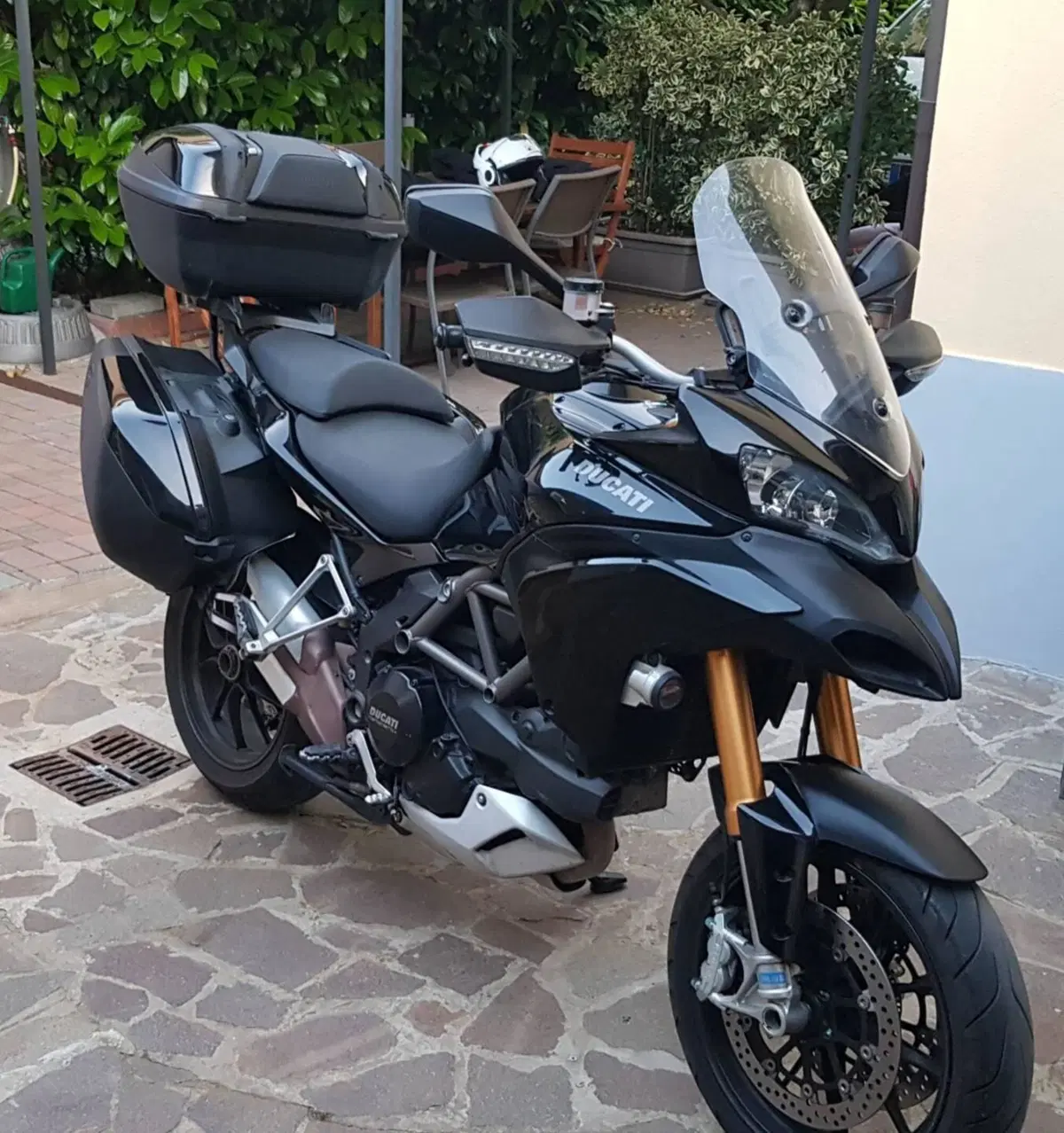 Ducati Multistrada 1200 S Touring (2010 - 12) (2)